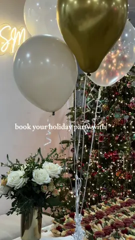 ✨🤍 We’d love to see ya at Candle Bar DSM ☺️ Make your own candle with your team + friends this holiday season! We also offer private events! And we are BYOB!! 🥂🎄 #candlebar #desmoines #valleyjunction 