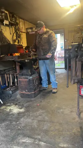 Home from work, off the weekend, now hangin in the garage with my love! #garage #blacksmith #forging #fun 