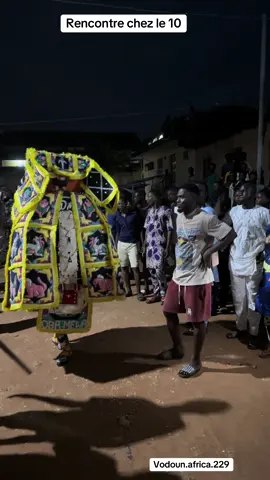 Rendez vous demain 10 h rencontre et ce soir play @LeNumero10DeLaCapitale @Claoss Dine @Gomez Mahrez 💕 @Culturebnin229 