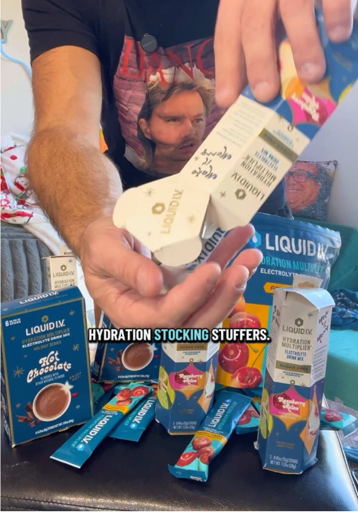 💦🎅🏼👀 . . #liquidiv #tiktokshopcybermonday #tiktokshopblackfriday #stockingstuffer 