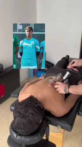 @Enzorisso11 🫂#quiropraxia #ajustequiropractico #dolordeespalda #fyp 