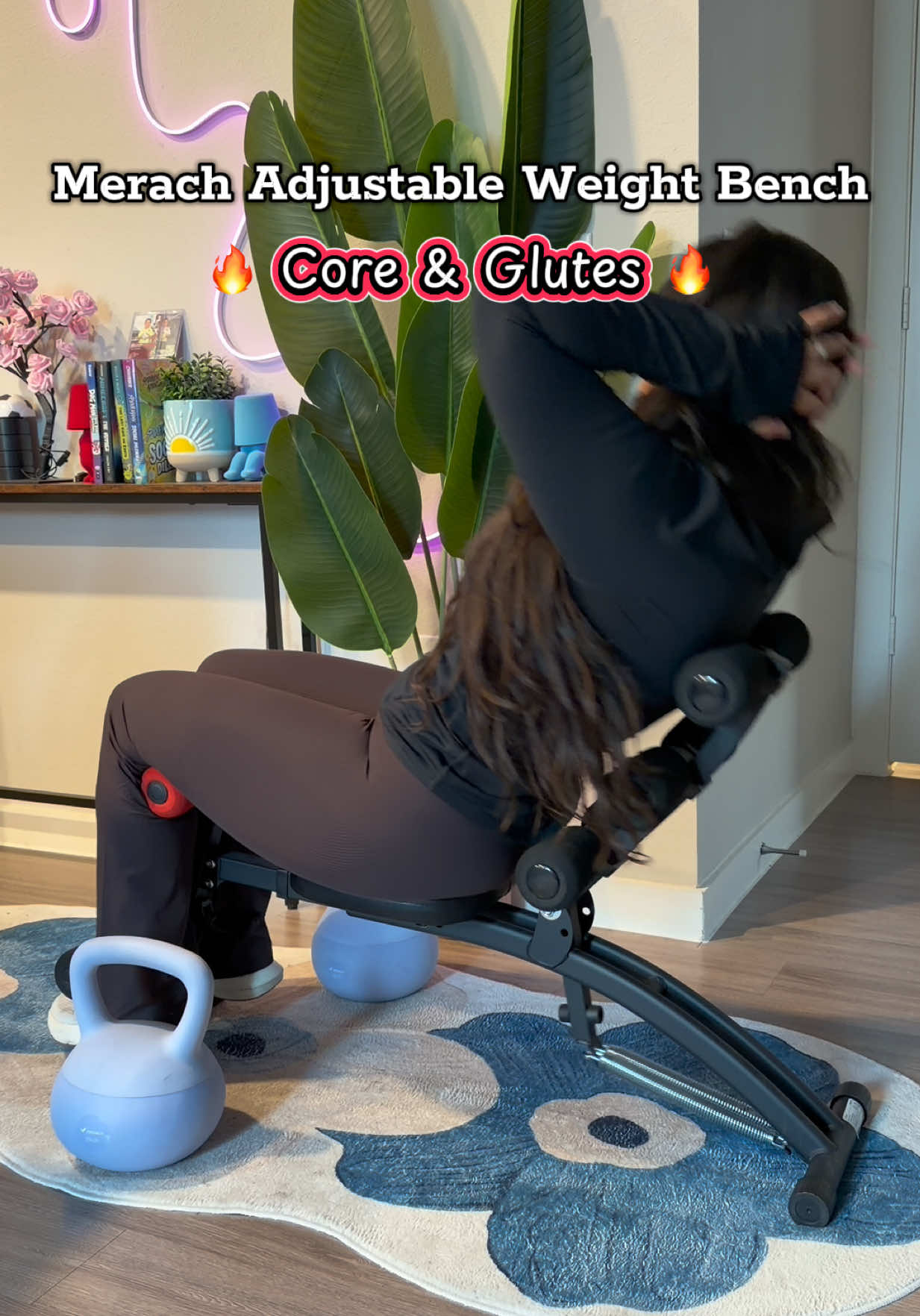 Merach Adjustable Weight Bench ♥️ Sit-ups and Crunches also legs and glutes!!! Add weights and make it a fullbody workout!!! 😎🔥 #bench #coreworkout #situps #honegym #honeworkout 