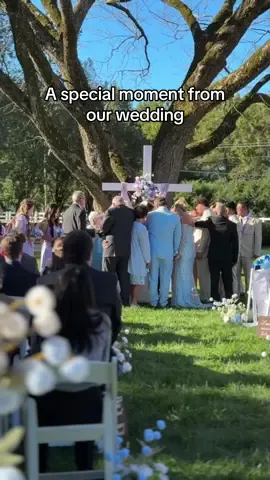 May His favor be upon you & a thousand generations. 🎶 . . . . #christianwedding #Godisgood #wedding #theblessing #worship 