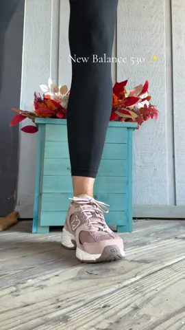 The perfect fall vibes #newbalance #womensshoes #sneakers #newbalance530 