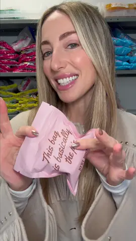 Thanksgiving must have 🍏🥧🦃🍬 #rubybond #candy 