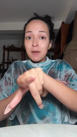 Mi cara está TAN SUAVE. Ojalá hubiera tenido esto hace años. #shaving #facialhair #cyperusrotundusoil 