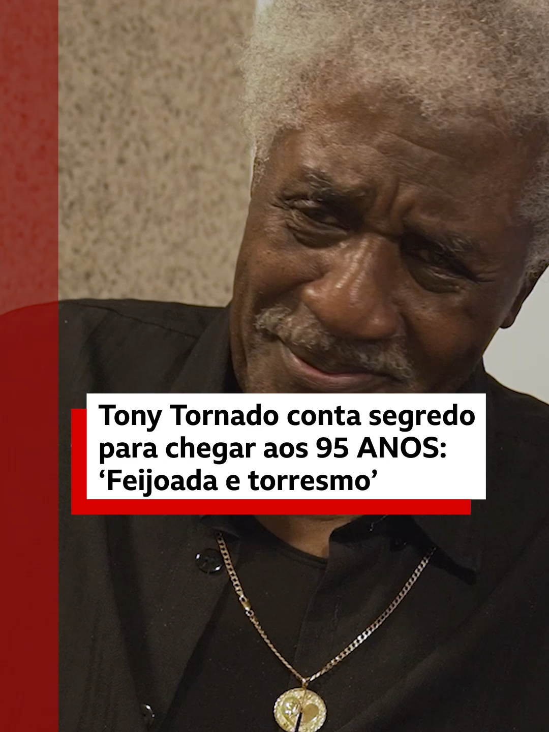 “Você tem que querer viver. Eu sempre tive essa gana” 🎤 💬 Aos 95 anos, Tony Tornado segue cheio de energia e vontade de viver. Em outubro, o cantor e ator se apresentou no Sesc Consolação, em São Paulo, em um show emocionante que celebrou o mês da pessoa idosa — diante de uma plateia majoritariamente negra e emocionada. Em entrevista à BBC News Brasil, ele relembrou grandes momentos de sua trajetória. Confira no vídeo. #BBCNewsBrasil #TikTokNotícias #TonyTornado #musica #idoso