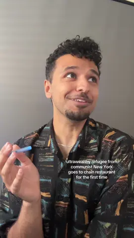 ultrawealthy refugee from Communist New York goes to chain restaurant for the first time.  what is a steak fajitas?