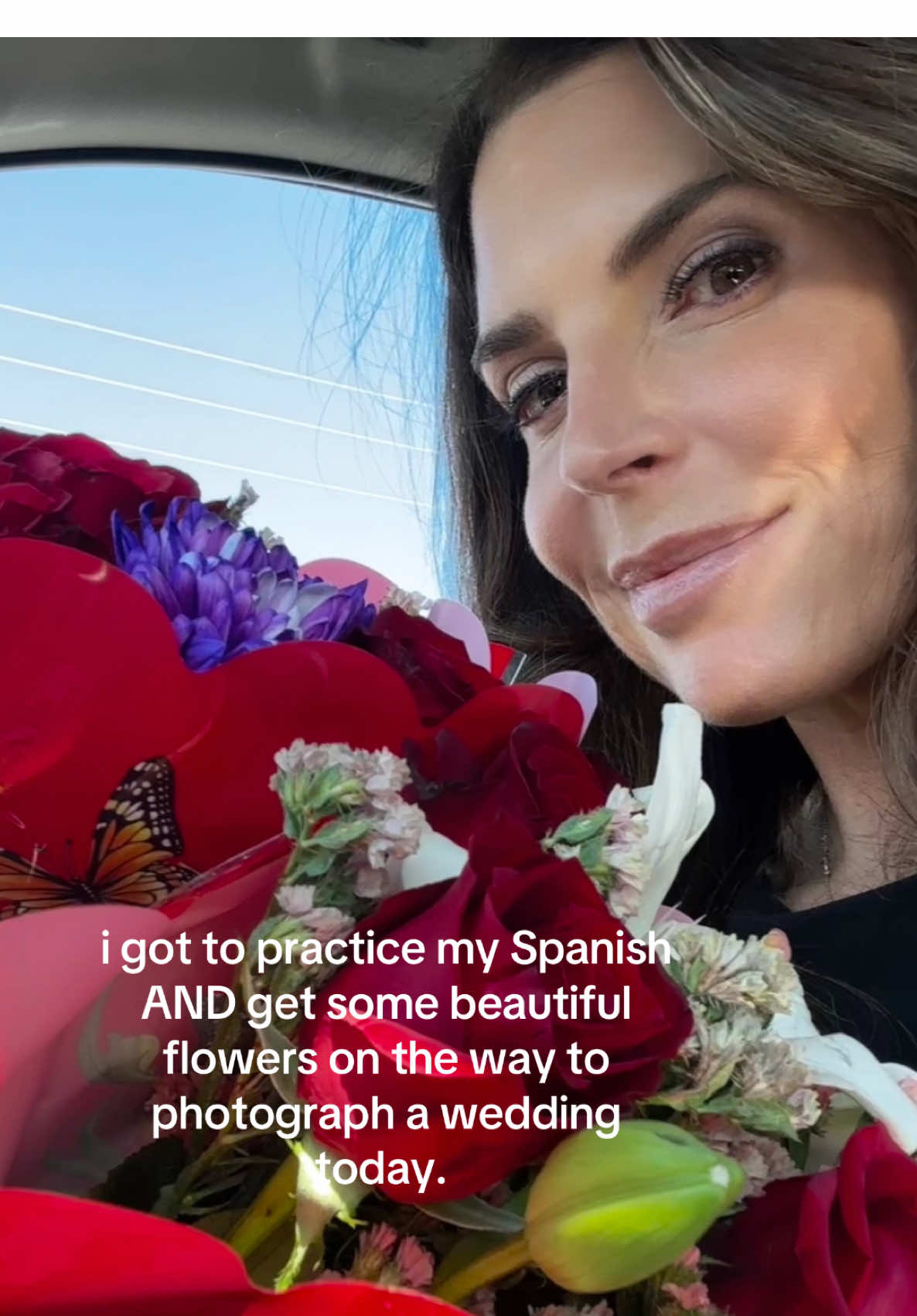 Flowers are always a good idea 🌺 #lasvegas #immigrantsmakeamericagreat 