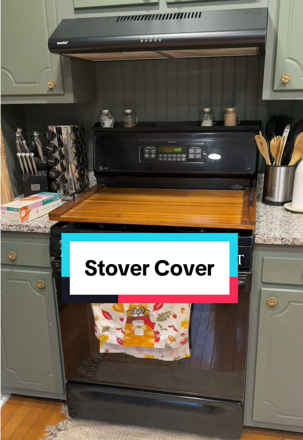 I love this stove cover so much! It works on gas and electric stoves, and also makes for an awesome charcuterie board when entertaining!  @Vevor Store US #stovecover #rikkikay #tiktokshopcreatorpicks #TikTokShopBlackFriday #ttsnortheast 