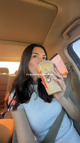 My fav is back 😭🫶🏼  @Dunkin' #dunkindonuts #cookiebuttercoldbrew #dunkin 