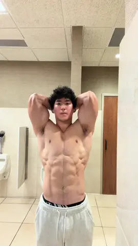 385 bench. 405 real soon #fyp #gym #benchpress #motivation #asian 