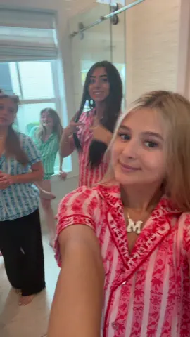 Grwm for beach pics!! | #grwm #beach #makeup #pics #vacations 