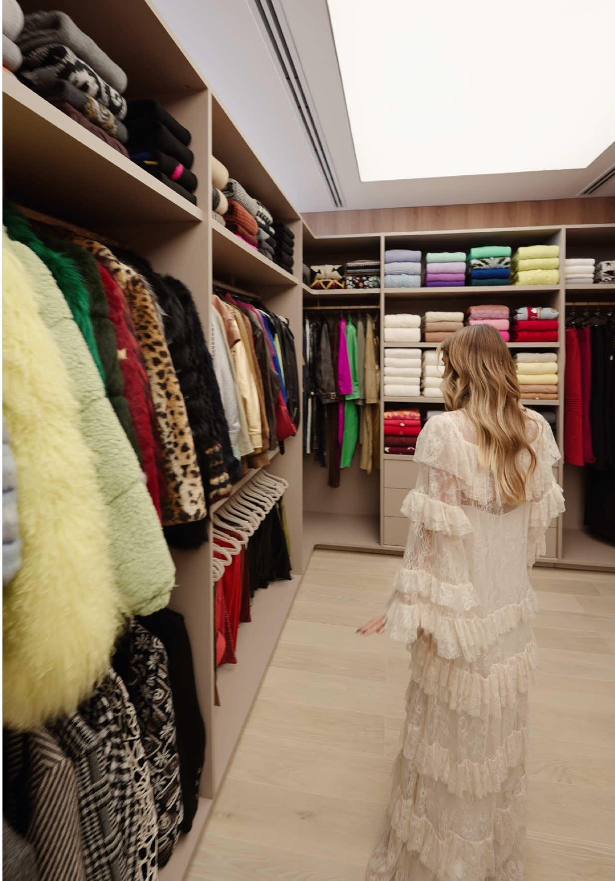 Tour no closet porque eu amoooo um acervo! 🌼 🏡 