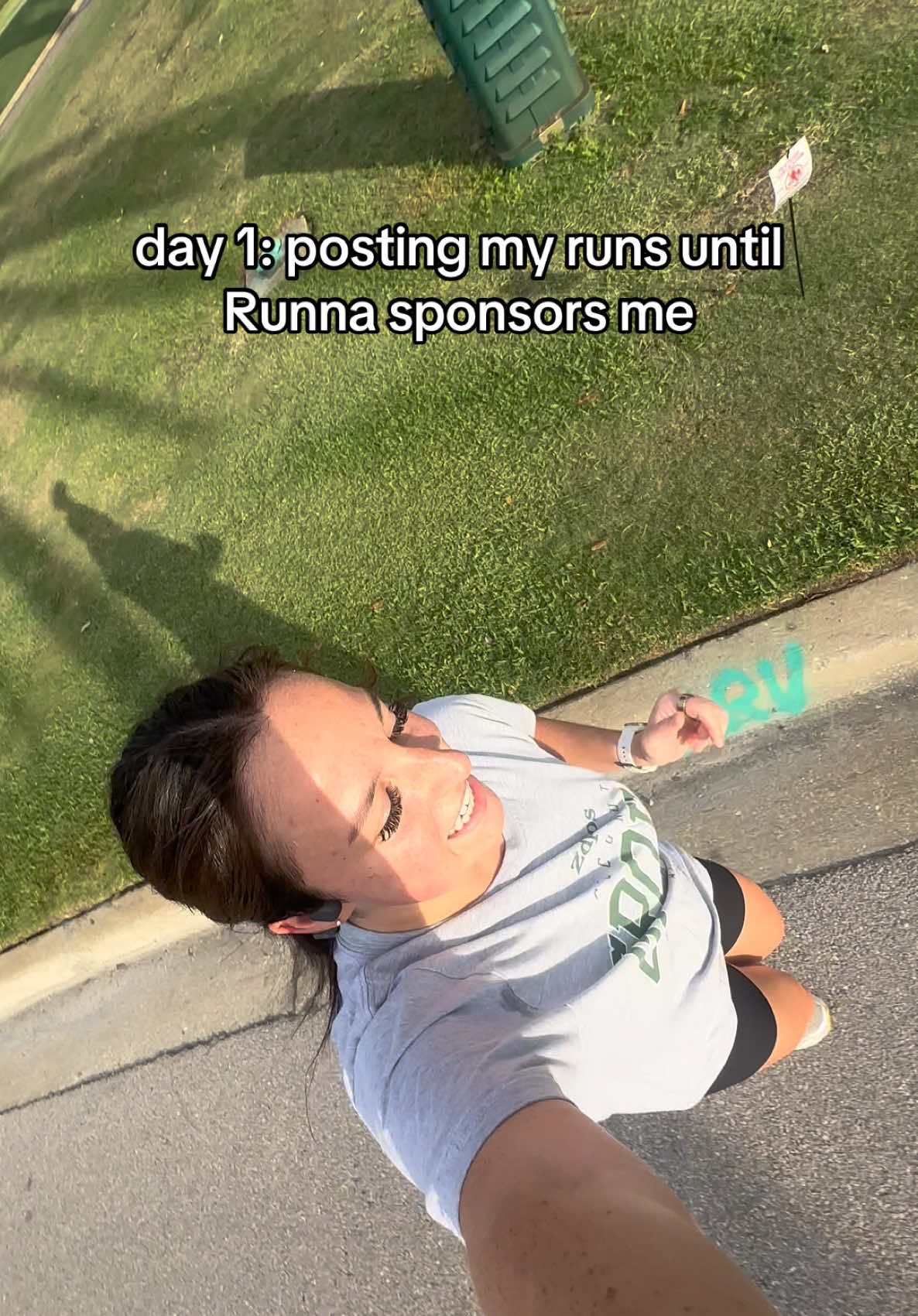 posting all my run training to keep motivating myself & others to keep training :) @Runna  #runna #miami #miamimarathon #run #Running 