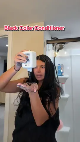 The stubby pump?? Are we KIDDING?? #hairtok #diyhair #hairdye #colorconditioner #blackhair 