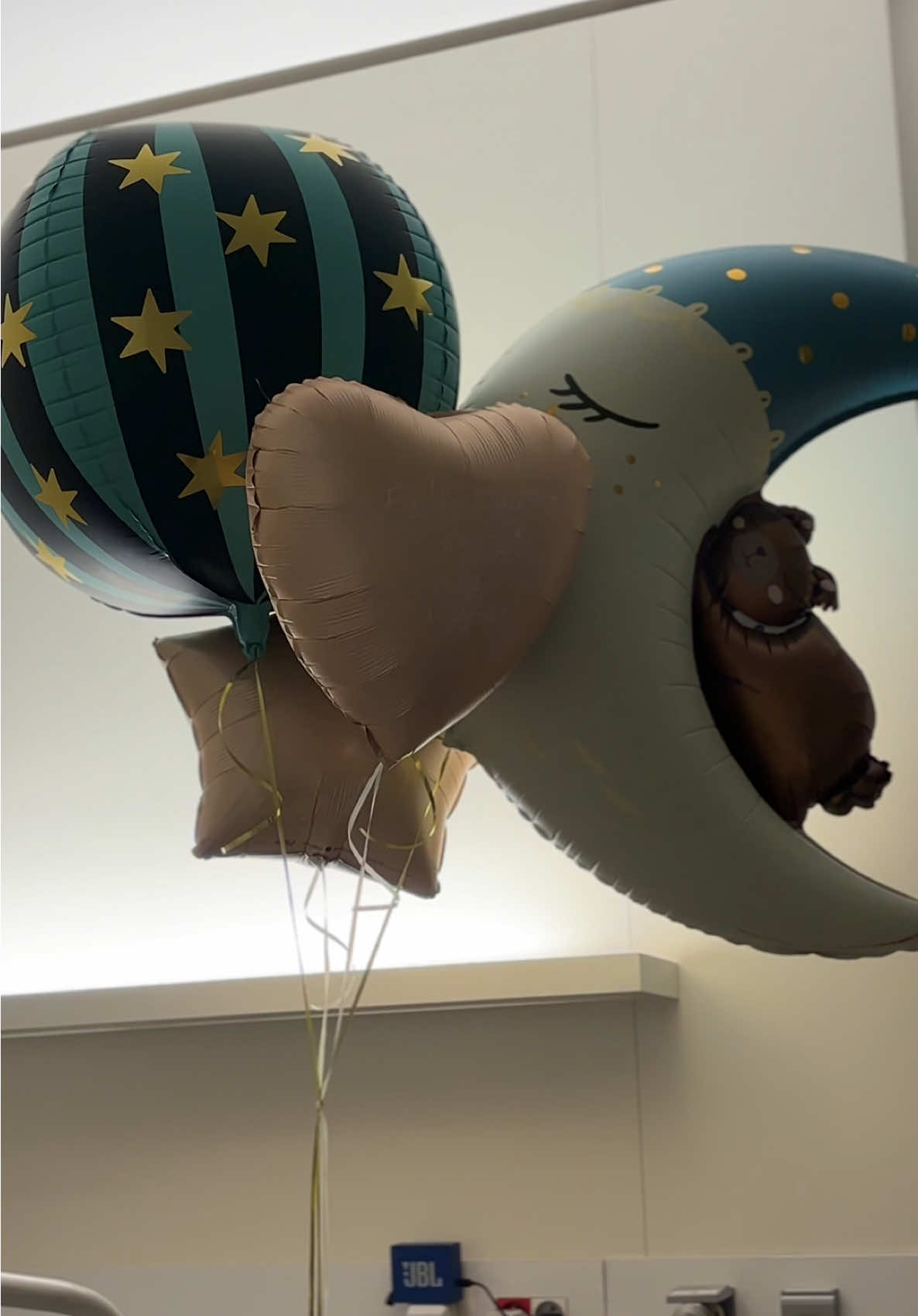 Un petit prince est né 🤍 félicitation ma sœur @Kalolaine 🇵🇫🇹🇴 ❤️