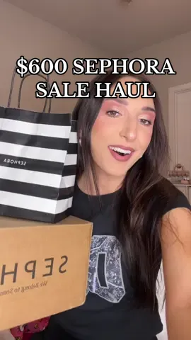 Replying to @Kirsten_Bab you already know I alwayssss spoil my family with the beauty gifts so a huge @sephora sale order was placed at midnight 🫣 #sephora #sephorasalehaul #sephorasale2025 #hugesephorahaul #sephorasalesects 