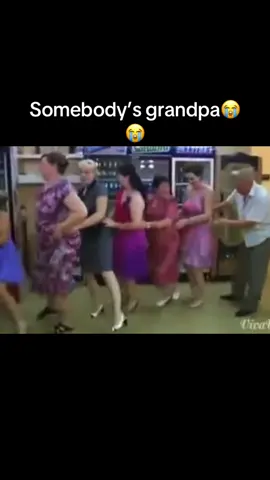 Vdiqa pZ😭 #fypシ #balkan #albania #kosovo #penguindance 