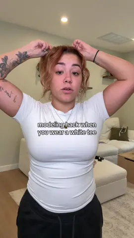 Best tip for wearing white shirts is to wear a red bra!! Did you know??  #bras #hsia #supportivebra #tiktokshopblackfriday #hsiabra