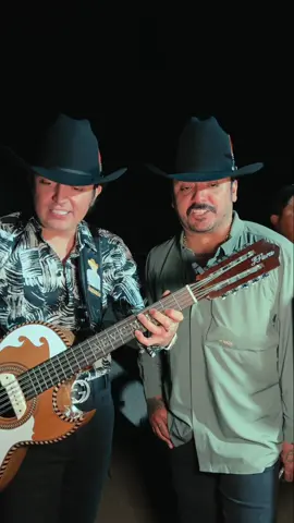 No me gusta ser CORRIENTE 💪🔥  #losdoscarnales #mazaclan #afinartemusic 