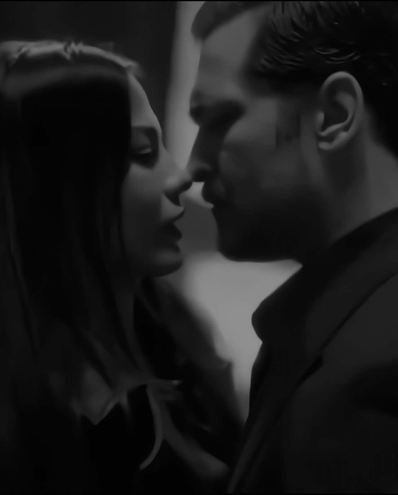 #eşsan #eşrefrüya #demetozdemir #cagatayulusoy #fyp 