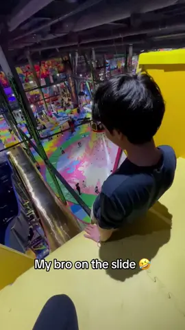 The steepest slide ever 😅 @Barstool Outdoors (via:AvtandilAnarbekov/ig) 