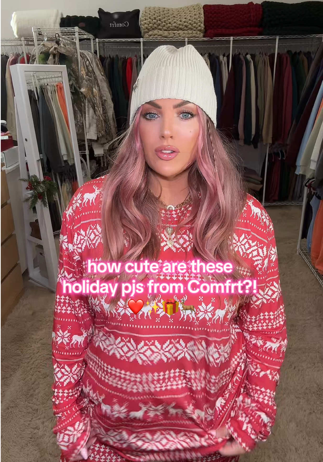 Cutest Christmas cloud long sleeve & pants from @Comfrt ✨❤️❄️🦌 