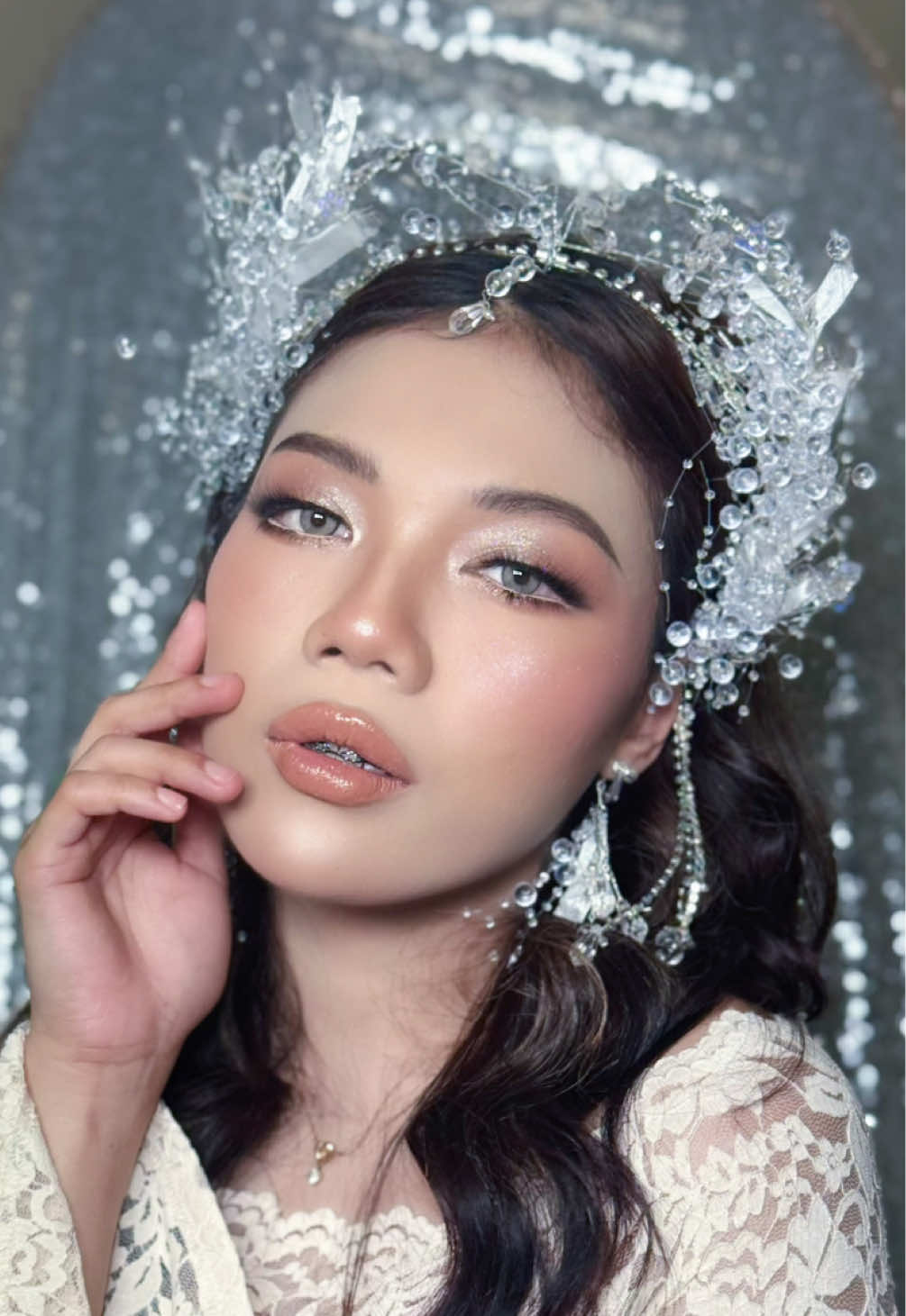 Soft smokey makeup look ✨ Pretty canvas @Na𝓂ei , makeup by me #makeupbydiyaaahalim #muaselangorkl #muasepang #muaseremban #muamelaka 