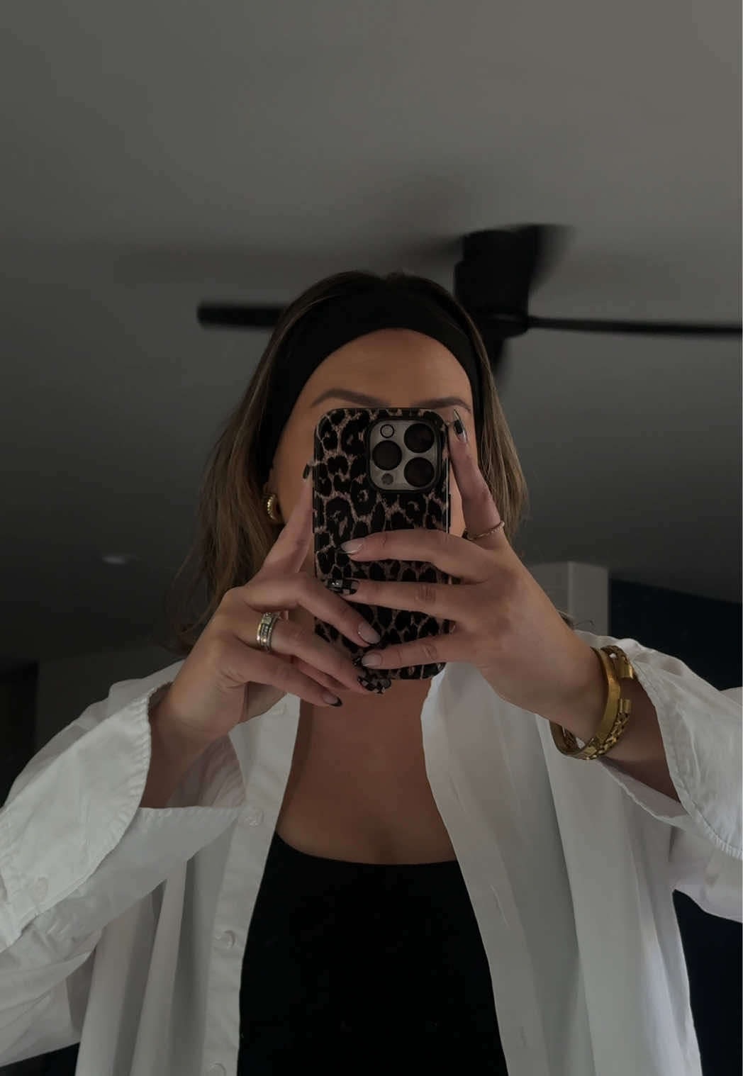 the November nails 🖤 #nails #neutralnails #fallnailinspo #fallnails #pinterestnails @The Dairy 