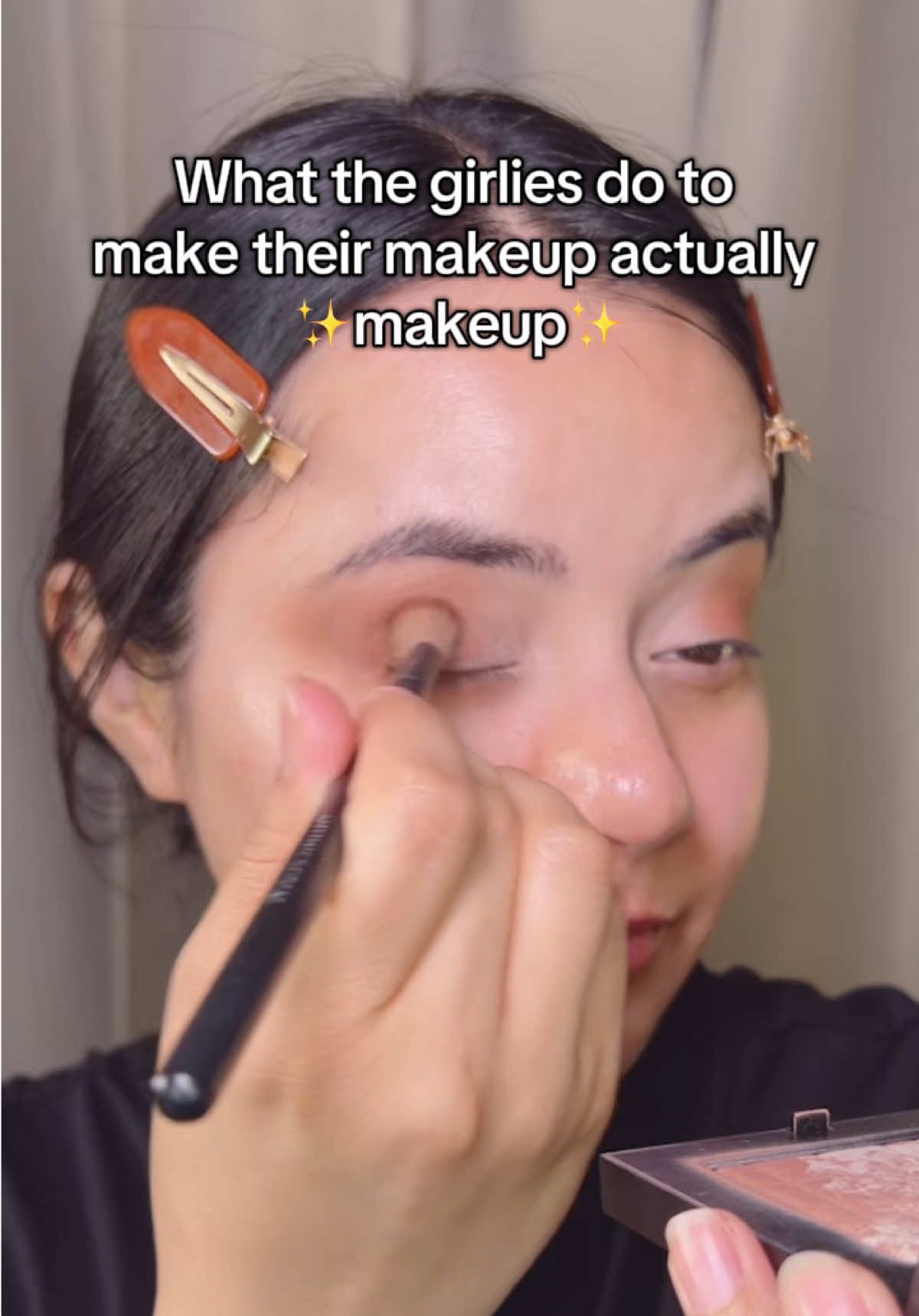 You gotta layer and bake that cake lol #makeup#baddiemakeup#makeuptip#beautytips#layers 