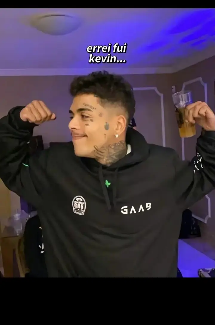 #viraltiktok #mckevin #funkbrasil #apaixonado #fypage