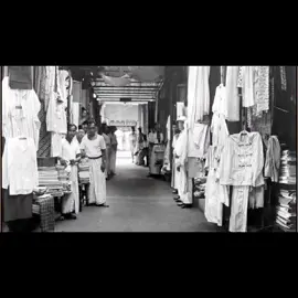 banjarmasin tempo dulu, ini adalah hasil ai dari foto ,bukan video asli, sumber foto arsip nasional lambung magkurat ,dll,  #banjarmasin #kalimantan #kalimantanselatan #banjarmasininfo  #tempodulu 