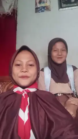 tiktok kan dulu sebelum sekolah @madacacaimut ..........  .........