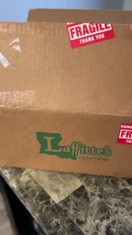 🤝 nice to meet you Joey! @Laffittes Cajun Foods Thanks for my stash ❤️  #pickles #candiedjalapenos #laffittes 