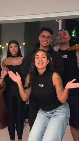 @By Pamella  Tá no canal o vídeo completo com a reação de todas as pessoas que contamos da gravidez🤰🏻🩵🩷