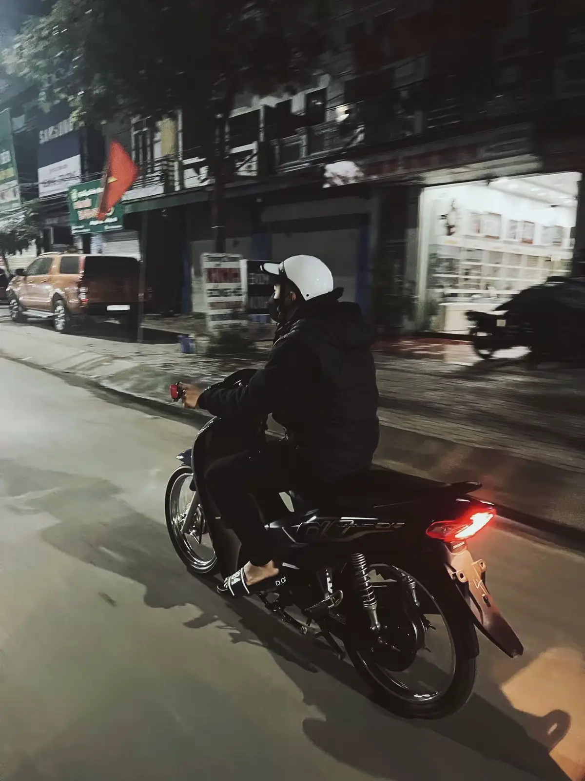 vaof 1 ngayf binhf thuongwf