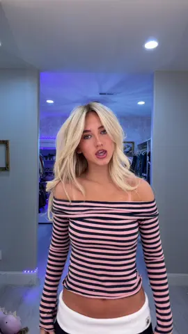 why am i always wearing stripes? #outfitinspo #paisleenelson #blondehair #idk #lipsync 