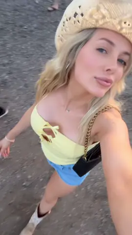 Nothing slowing me down 🤠 #foyou #cowboy #fit #fyp 