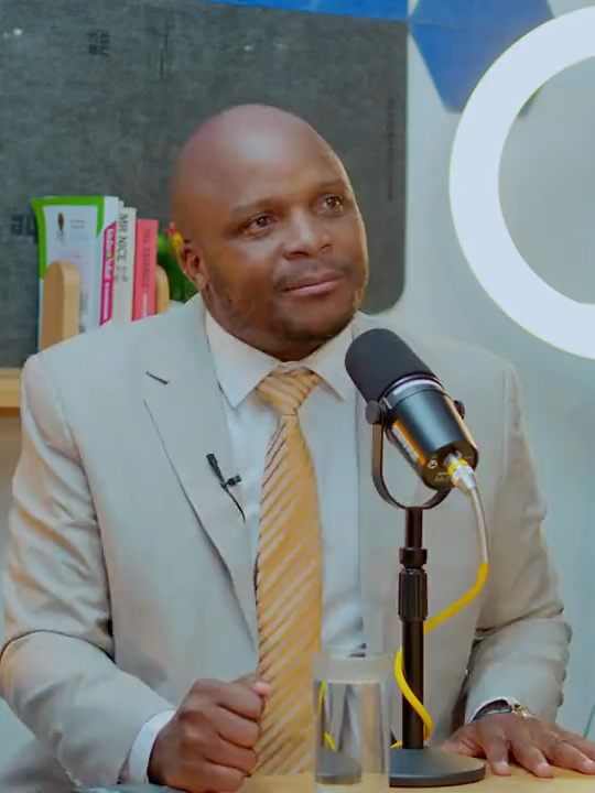 Jalangoo blast Nairobi Senator Edwin Sifuna@edwinsifuna_ #sifuna #jalangoo #bungelamwananchi