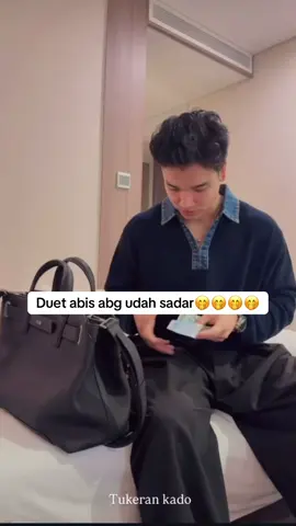 Bangun” dngar uty ketawa😍😍#fujian #fuji #fadlyfsl #lewatberanda #fypシ゚ #fypviralシ #ngakakkocak #viralvideo 