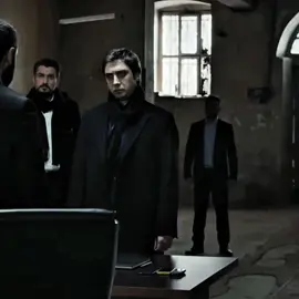 #وادي_الذئاب #kurtlarvadisi #polatalemdar #بولات_علمدار #نجاتي_شاشماز 