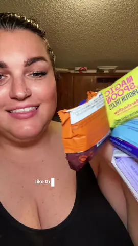 @Magic Spoon protein crispy treats are the perfect little go to for a mid morning snack to help get you through the day. #superbranddaybfcm #proteinsnack #snacktok #realtalk 