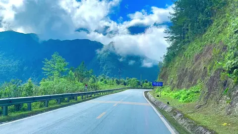 25 tuổi chinh phục thành công Đèo Ô Quy Hồ. con đèo đẹp và dài nhất Việt Nam và là 1 trong tứ đại đỉnh đèo đẹp nhất Việt Nam hiện tại.!😎🫣#truongcoke #canhdep #fypシ #oquyho 