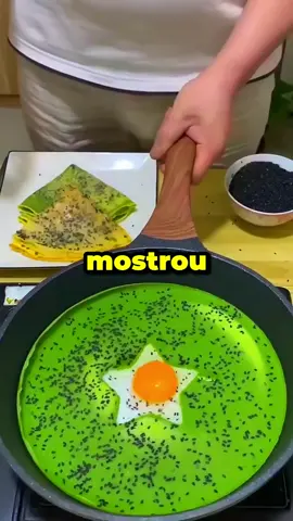 Durante o café da manhã dos meus filhos, bateram à porta dizendo que tinham provas de algo maligno.