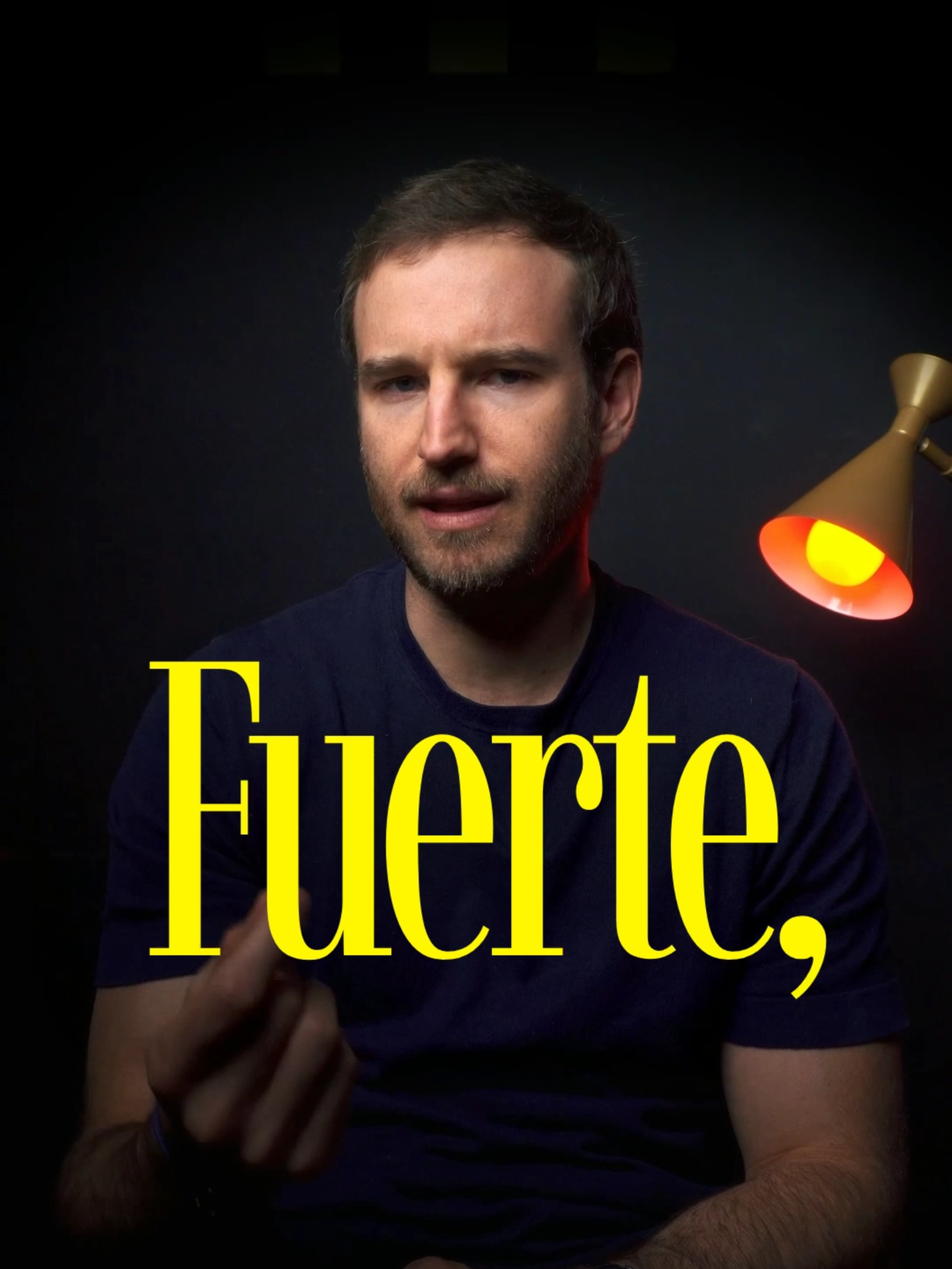 “Para ofender a un hombre fuerte, dile una mentira. Para ofender a un hombre débil, dile la verdad.” ⚖️ Hay una lección brutal en esa frase: la fuerza real no se mide por lo que te dicen, sino por cómo respondes a la verdad. Un hombre fuerte acepta la realidad, la procesa y la usa para mejorar. Un hombre débil necesita narrativas que le protejan del espejo. Si quieres crecer, busca gente que soporte la verdad. Rodearte de gente que te miente para halagarte te convierten en una versión más pequeña de ti mismo. La comodidad te apaga; la verdad te despierta. 🔥 Ser fuerte no es ser insensible, es tener el coraje de mirar lo que duele y actuar. Y si vas a decir la verdad, dilo con intención: para construir, no para destruir. 🧭 No confundas dureza con fuerza. La verdadera fuerza es humilde, busca evidencia y se responsabiliza. 💪 #Mentalidad10x #AltaFrecuencia #VerdadQueTransforma #CrecimientoReal #LiderazgoReal #ModoResultados #PiensaEnGrande #DisciplinaDiaria #Autenticidad #EstrategiaYAcción #MentalidadDeGanador #ResultadosNoExcusas #marianoporter100 #motivacion #gratitud #comparacion #felicidad #mentalidad #vida #viral #comparte #desarrollopersonal #shortvideos #paratiiiiiiiiiiiiiiiiiiiiiiiiiiiiiii #consejo #mente #foryou #shortvideo #ᴍᴀʀᴋᴇᴛɪɴɢᴅɪɢɪᴛᴀʟ #marketingdigital #disciplina #negocios #miedo