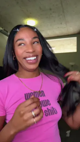 @IT Cosmetics glow ✨🤏🏾🤏🏾 #itcosmeticspartner #itcosmetics #aginggracefully #womenover30 