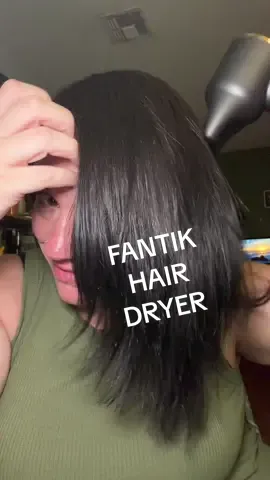 Fantik made a high speed hair dryer? Okay! #fantik #hairdryer 