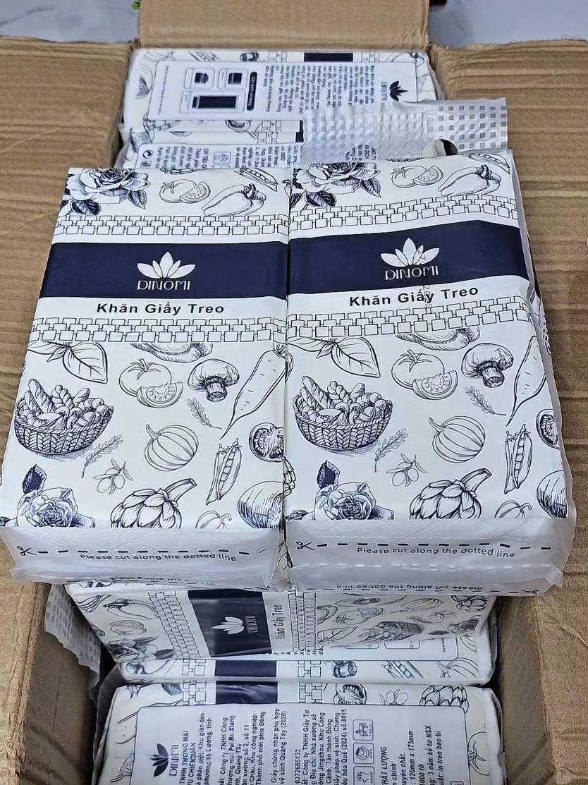 thùng 12 bịch khăn giấy rút dinomi shop mới mở bán nên có giá hời #xuhuong #review #khangiayrut #dinomi #khangiay 