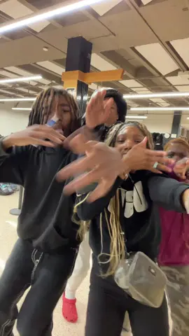 Marrriii gloockkk #fyp #trending #relatable #mariglock #viral 